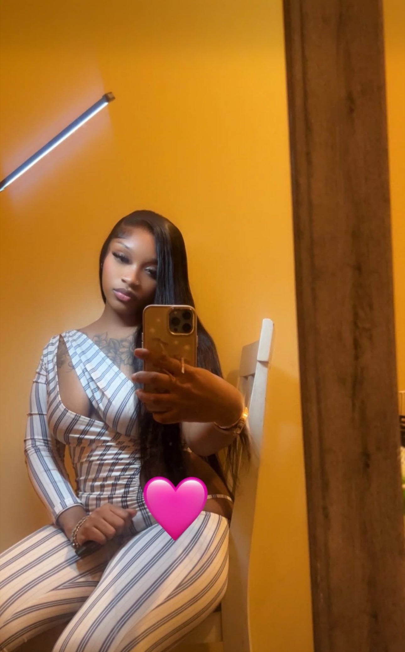Straight Raw Human Hair 13x6 Lace Frontal Wig✨